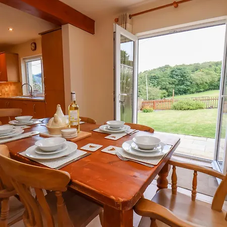 Holiday home Wayside