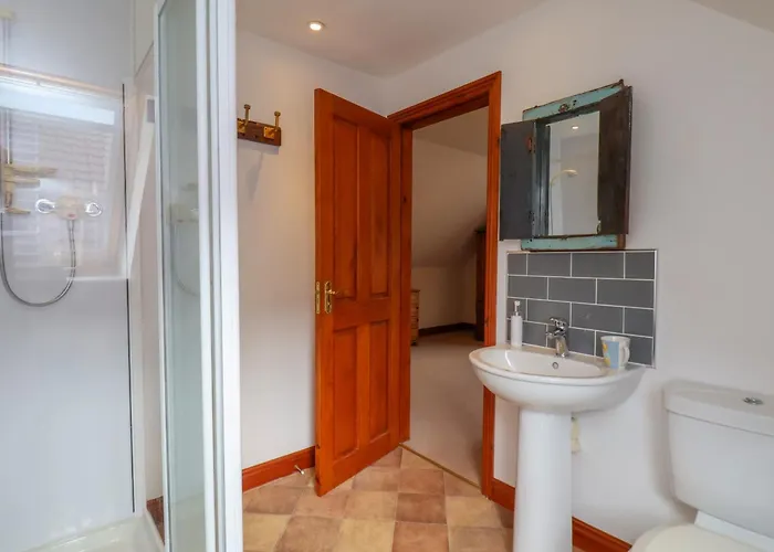 בית נופש Wayside וויטבי